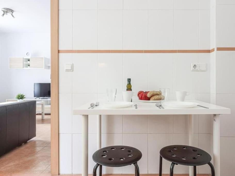 Alojamiento Con Piscina Y Parking En Sevilla La Algaba Buitenkant foto